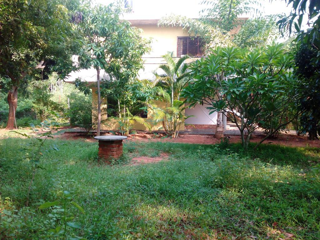 Purity Guest House Auroville Exterior foto